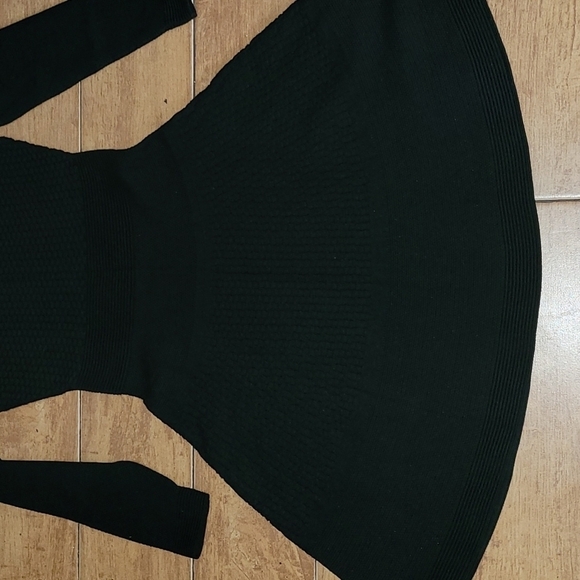 Sandro Textured Long Sleeve Black Skater Dress Size 1 (S) - Picture 3 of 13